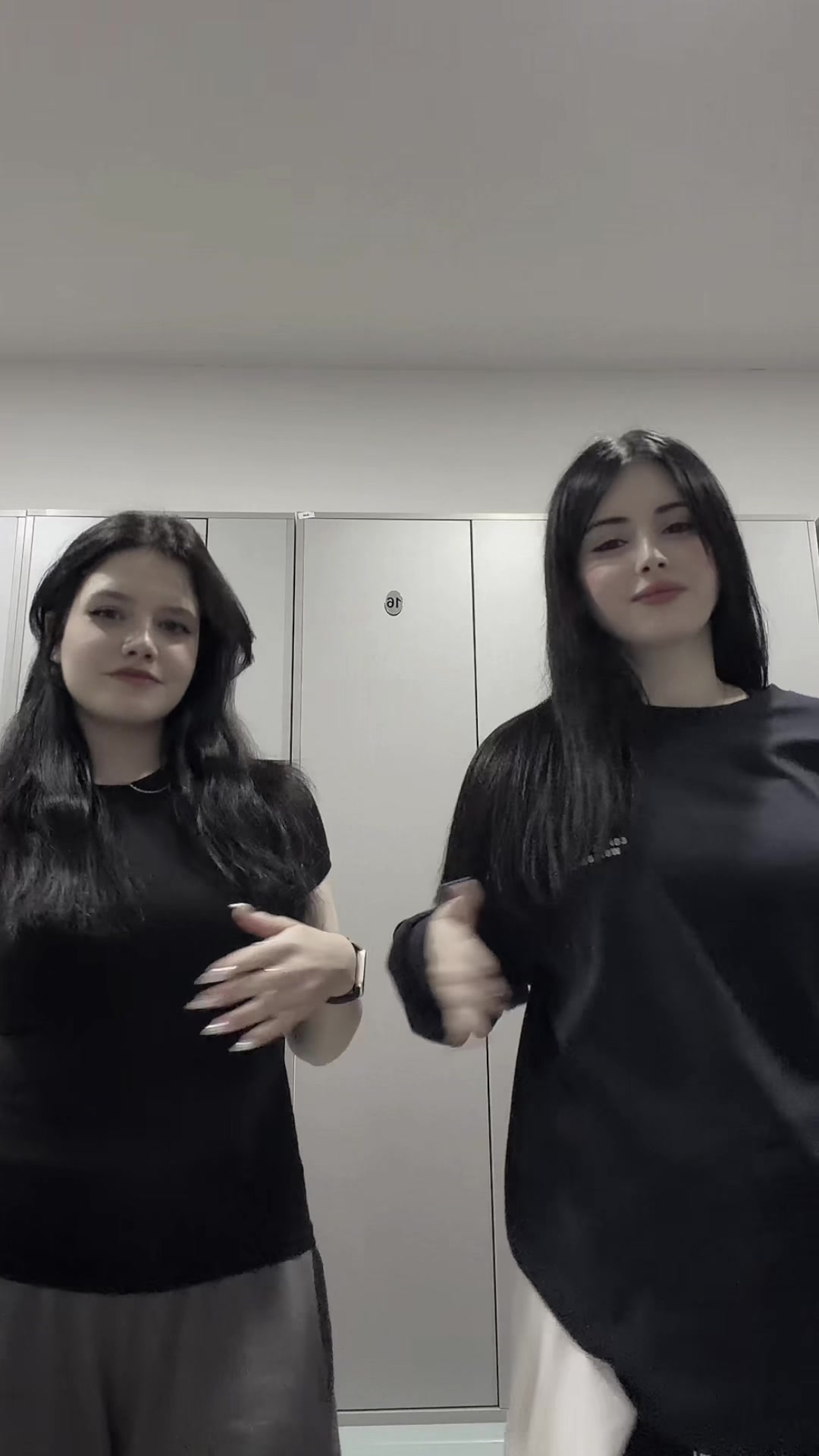 @эйлис