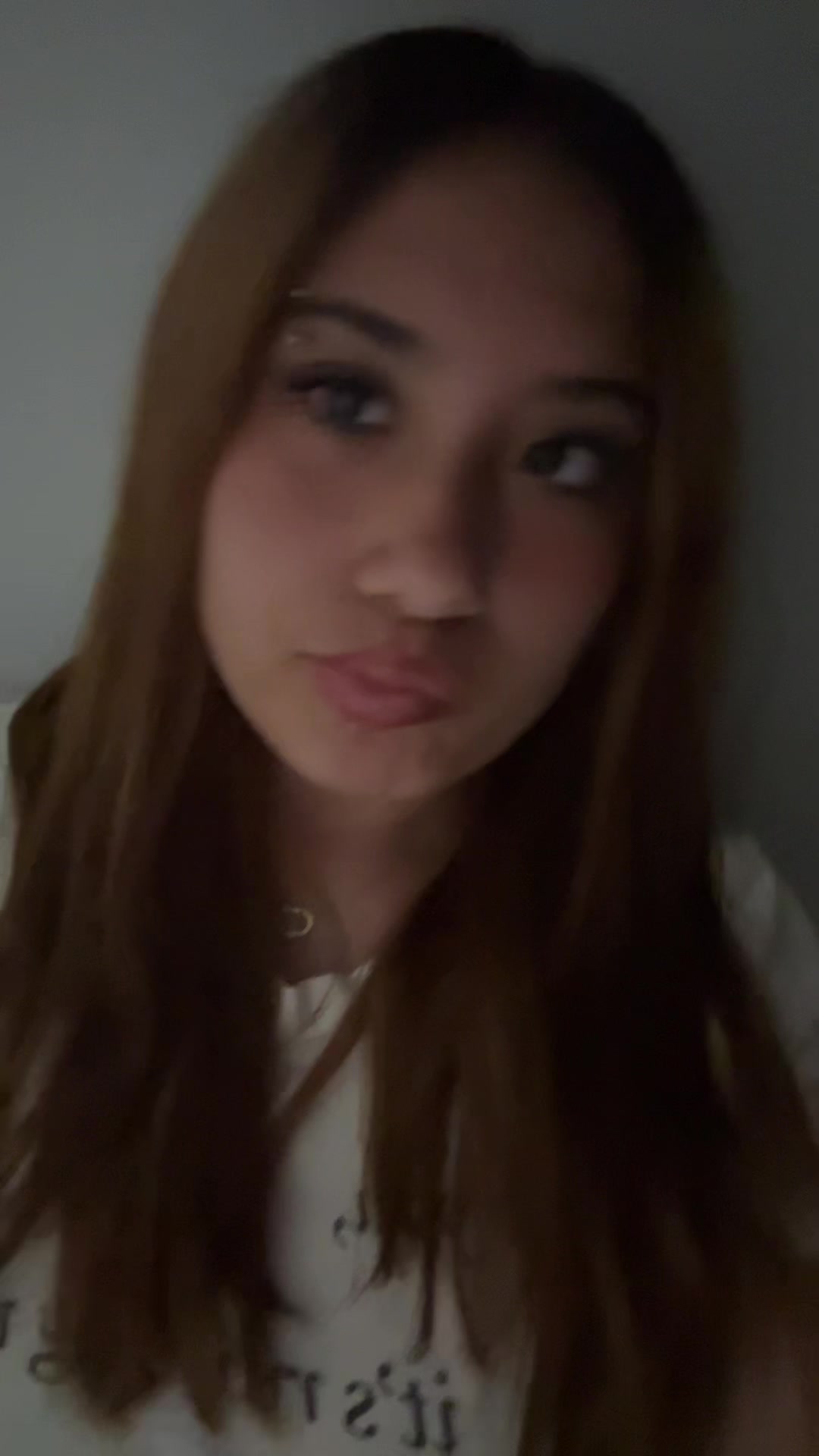 @miavela333