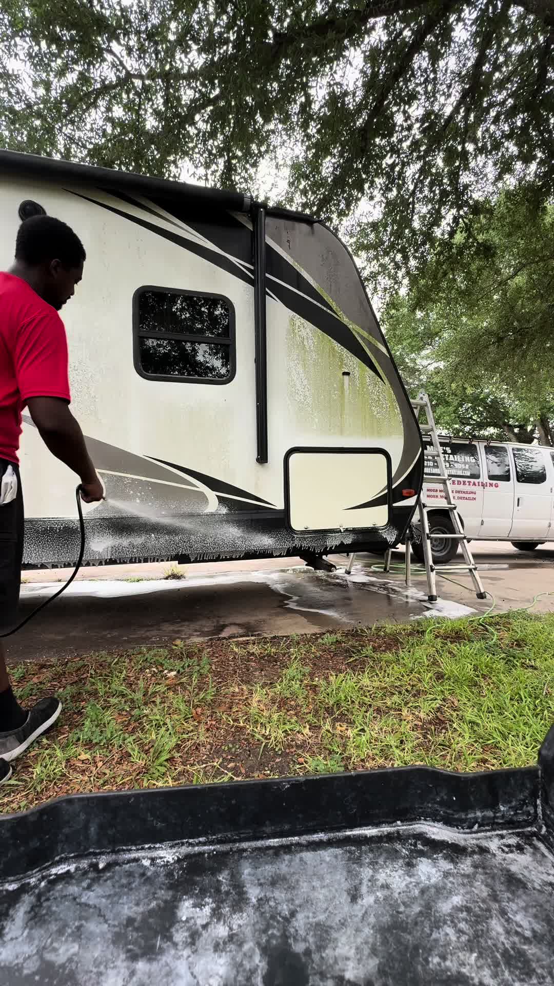 @moes_mobile_detailing