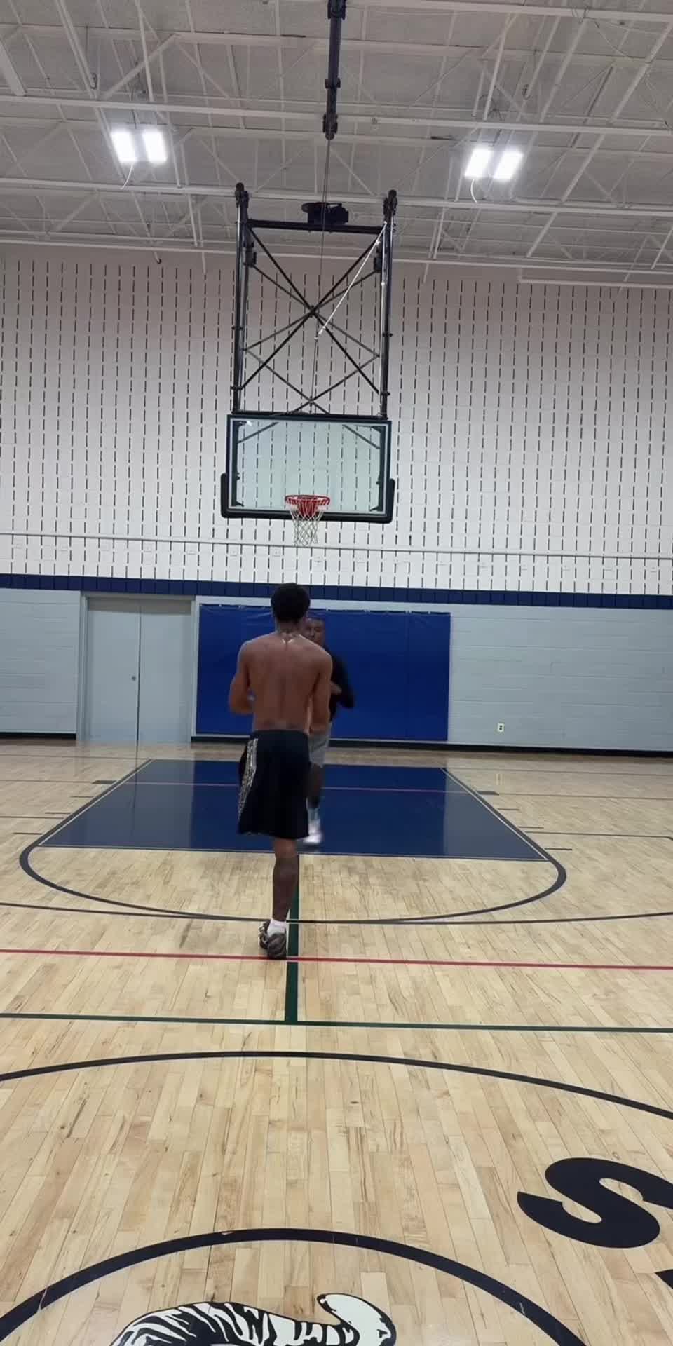 @_OneLegBandit