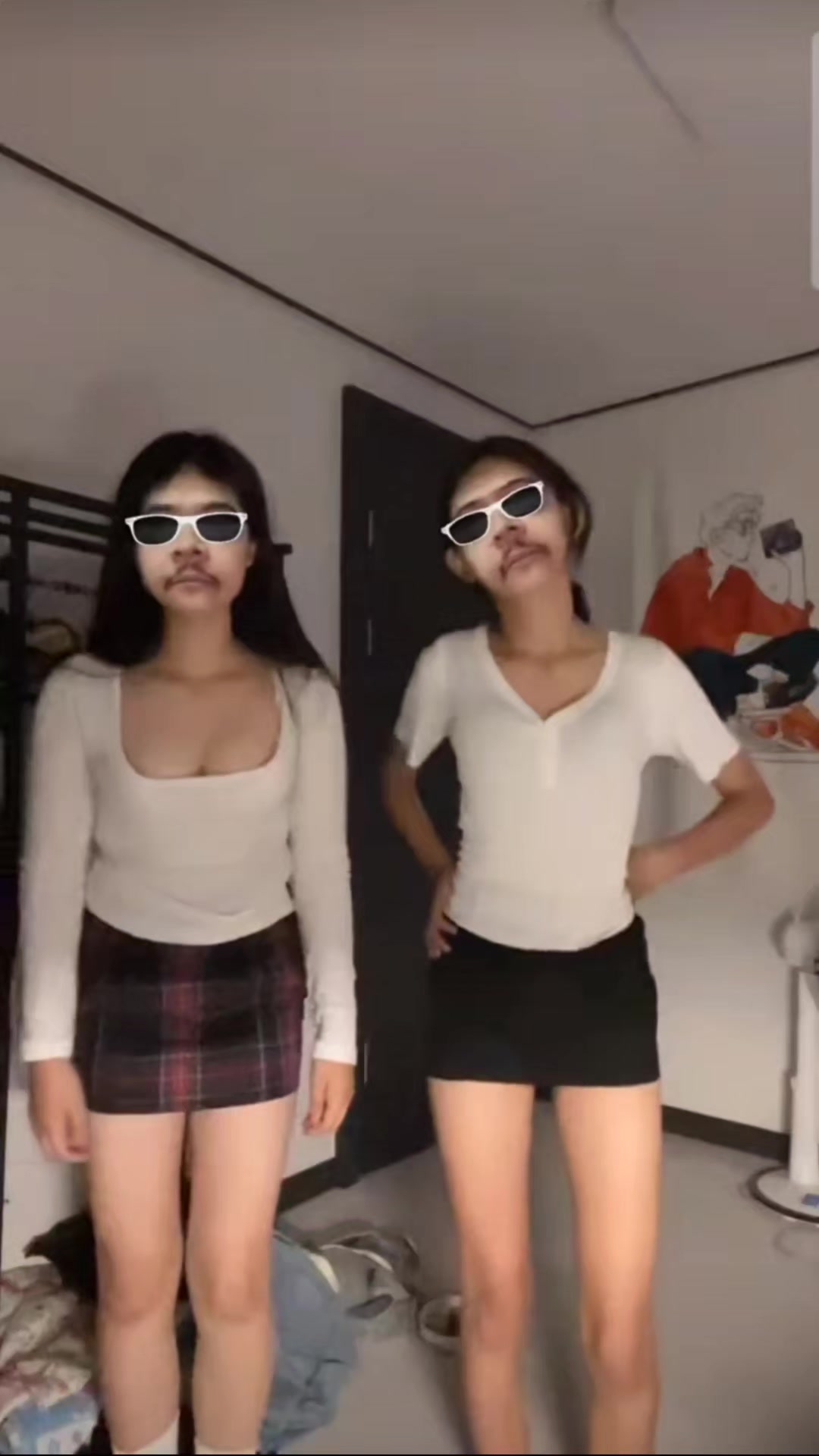 @쌔끈쌔끈