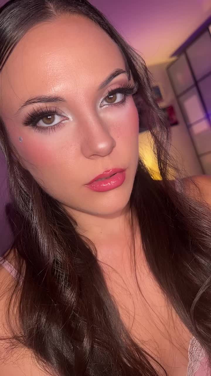 @mlaquinn