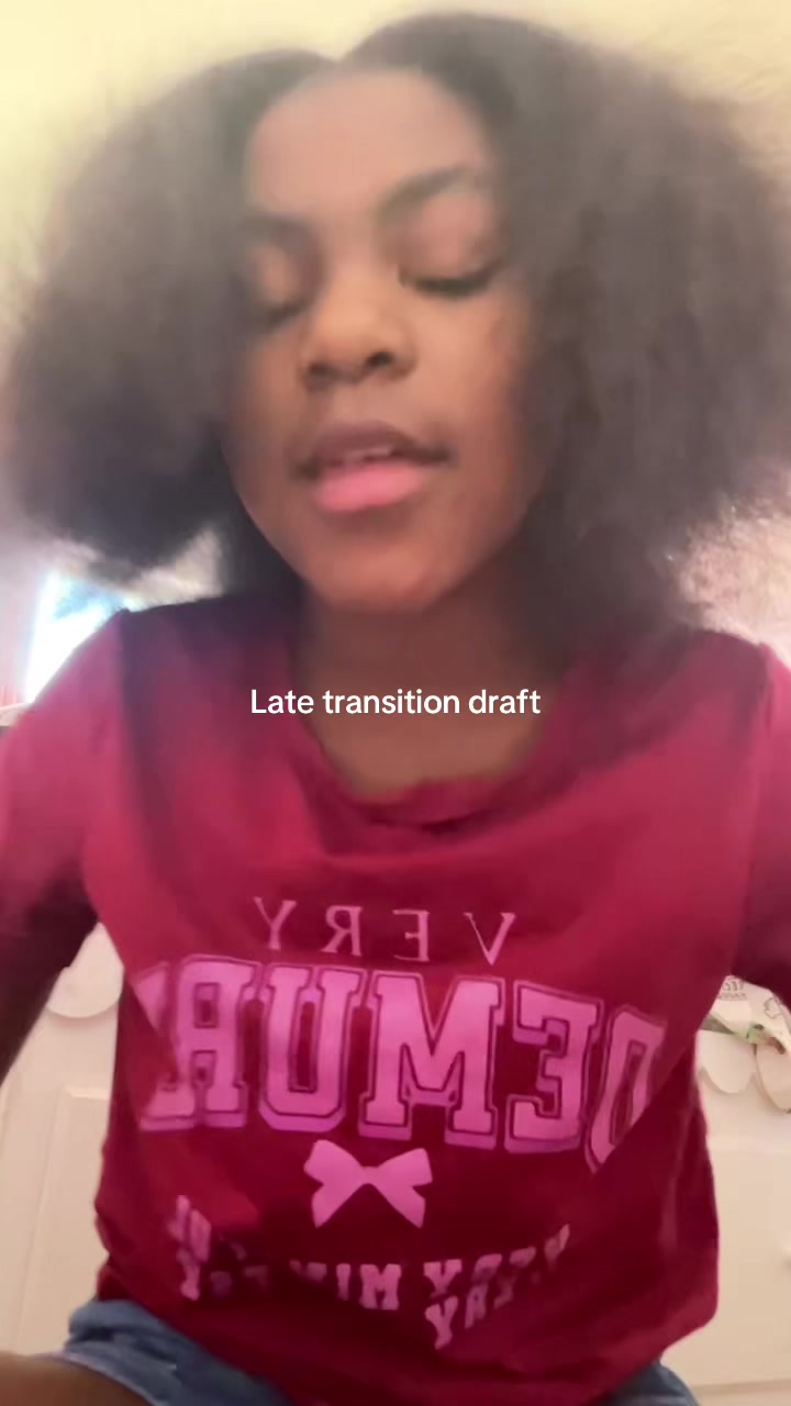 @ChelleyB0SS