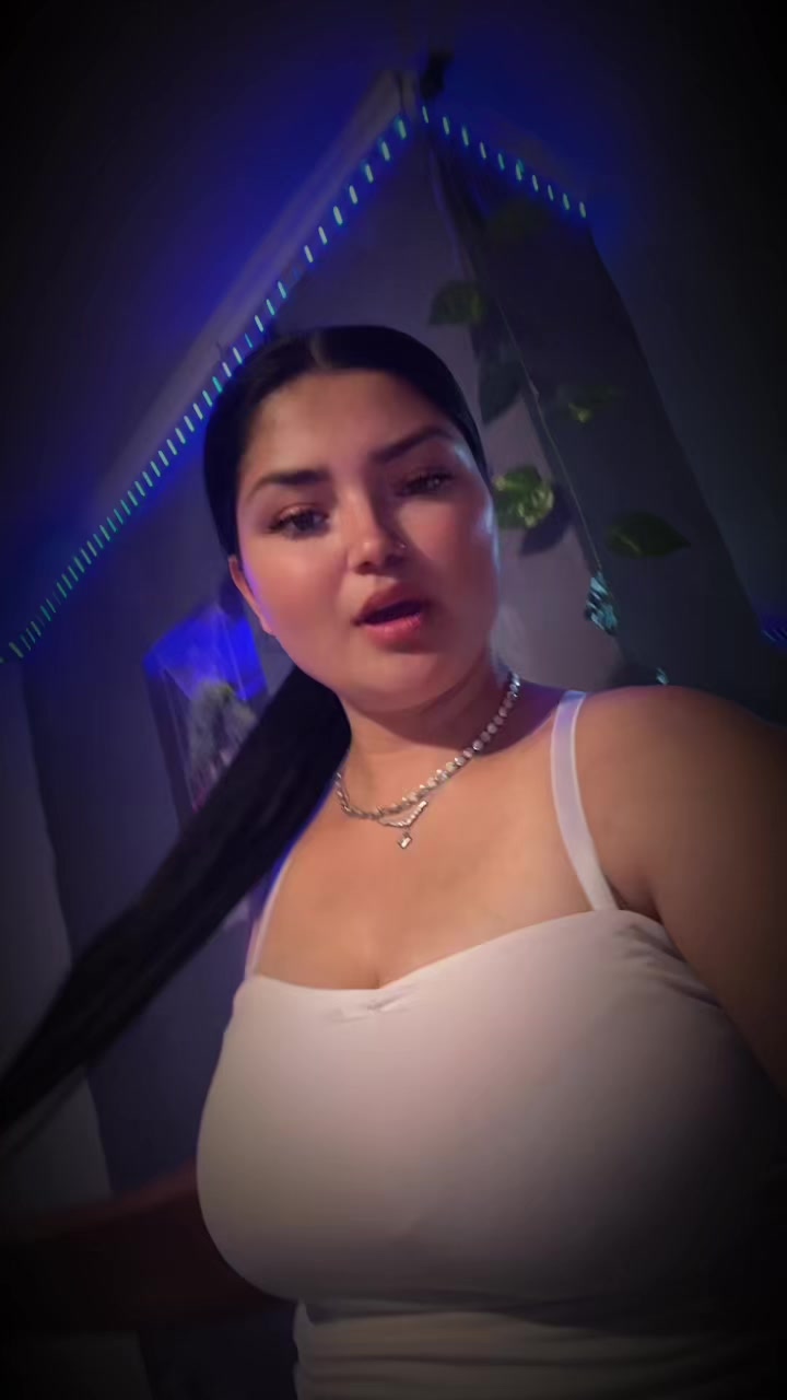 @Lanaaa_01