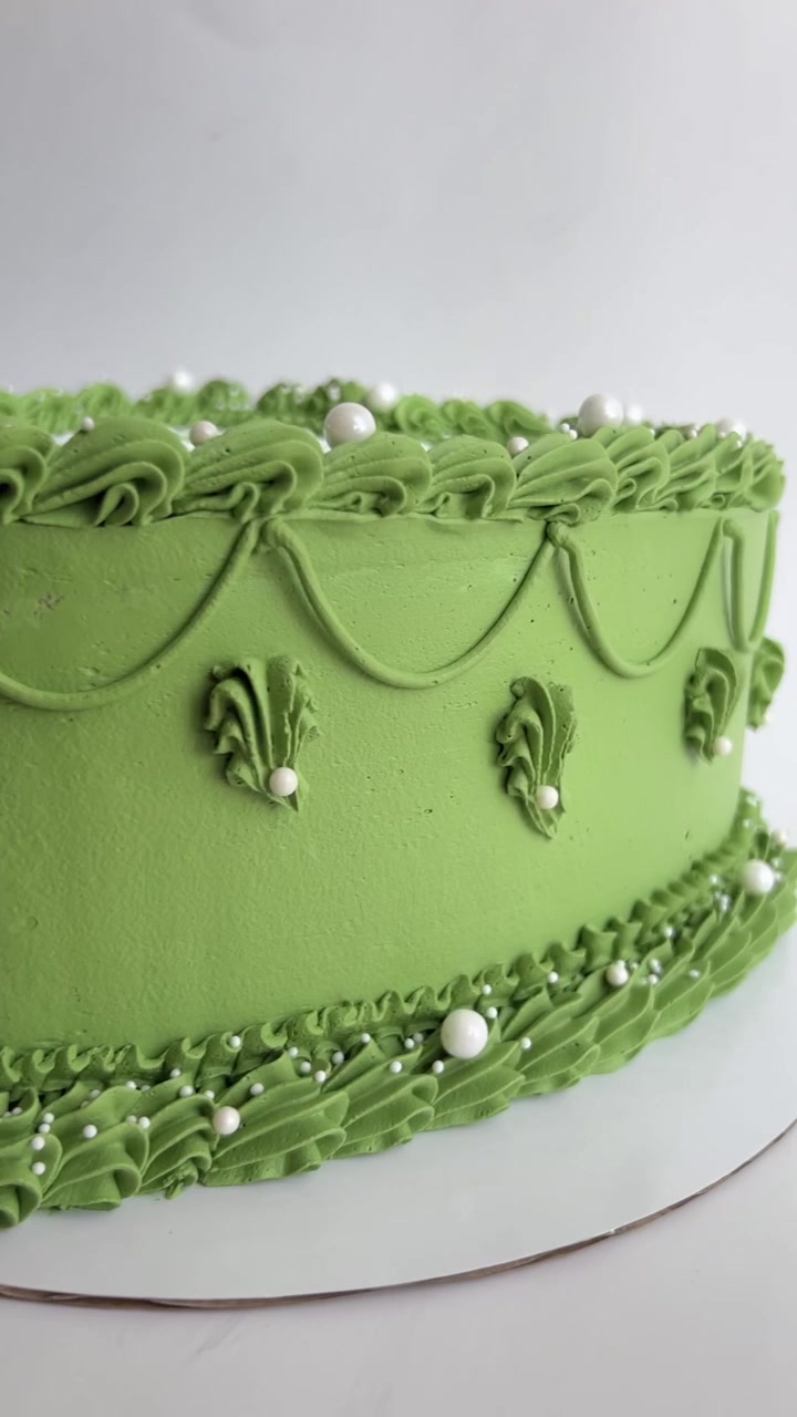 @TheCakeHut