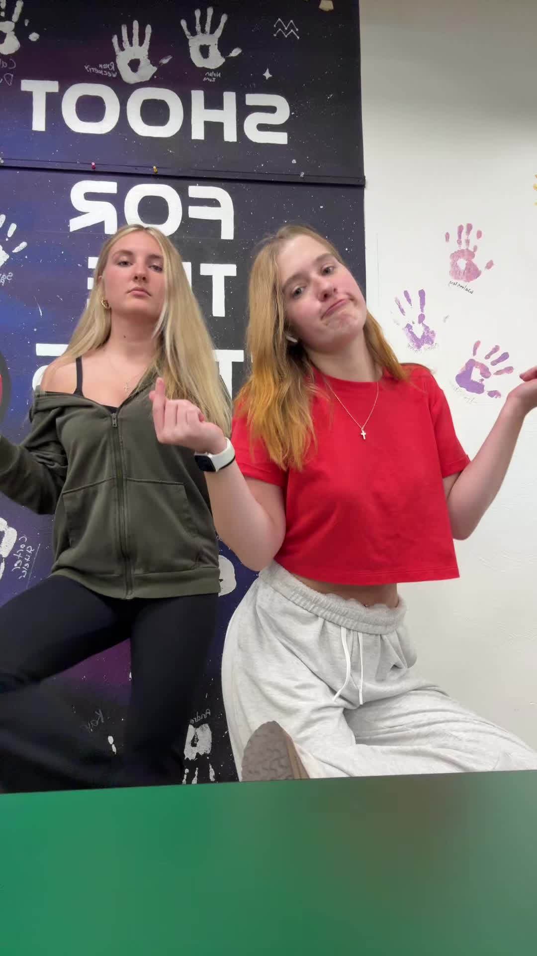 @mikaelynn