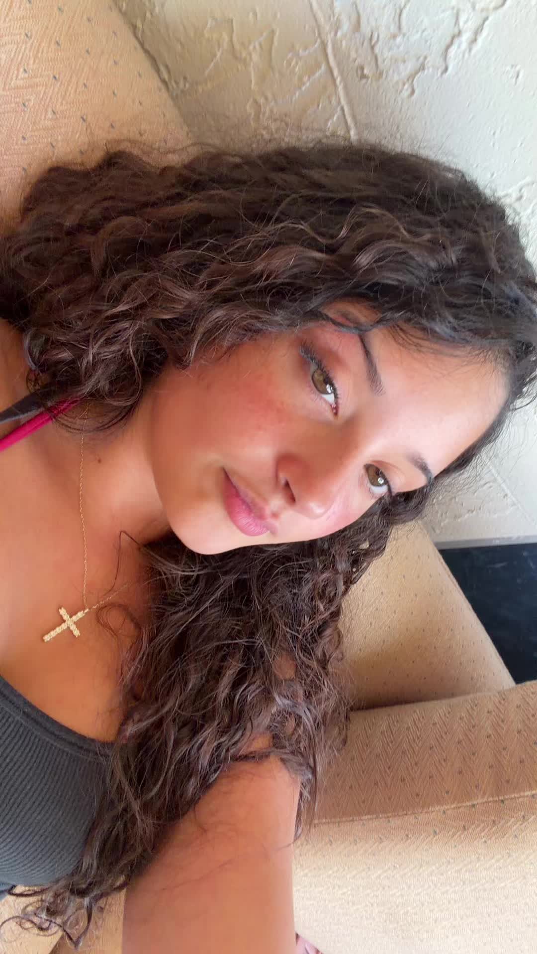 @.victoriaa10