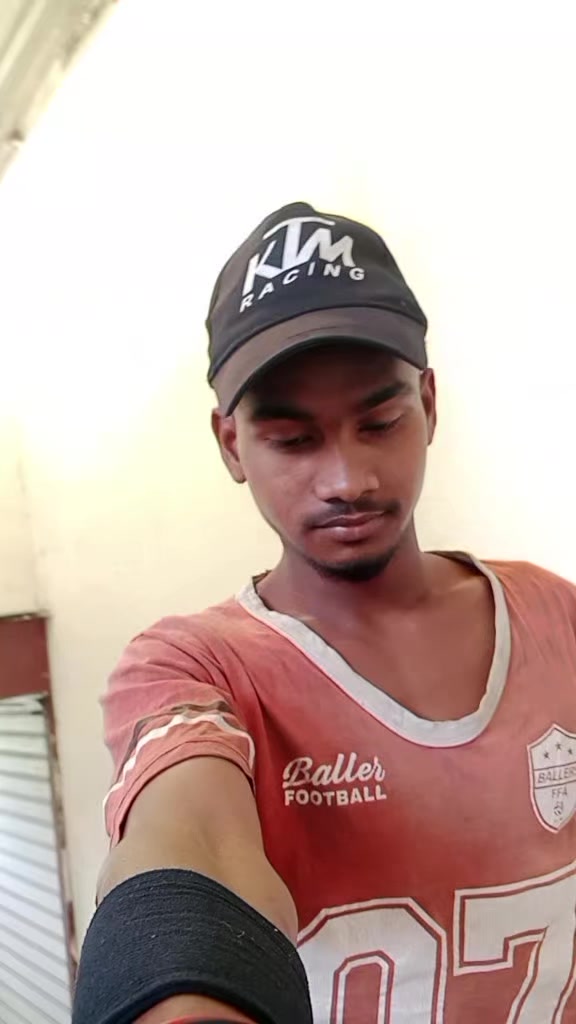 @ঔৣ☬✞Single.♤Laika☆♧✞☬ঔৣ꧂