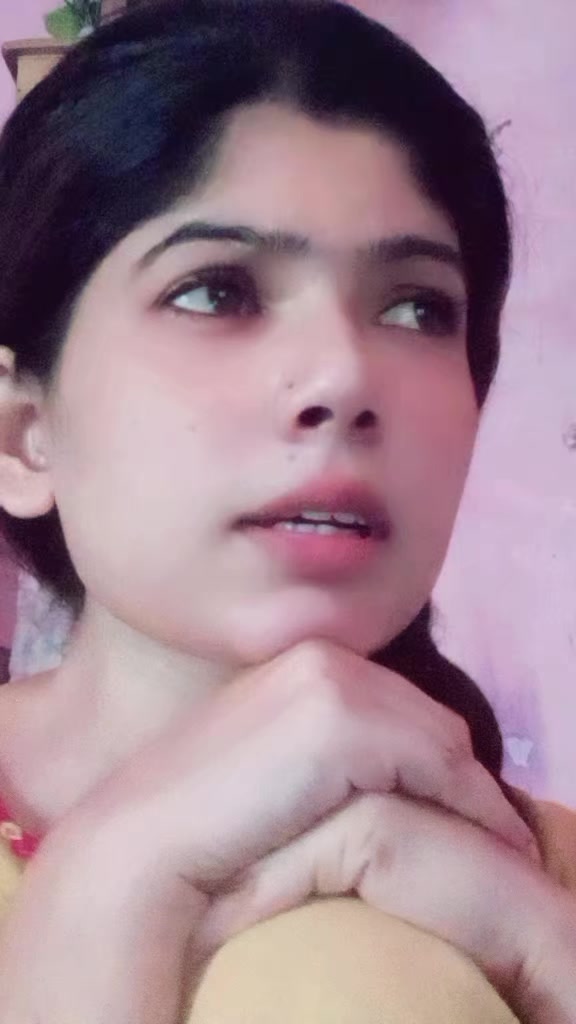 @{🤍kashish Mattu👑}