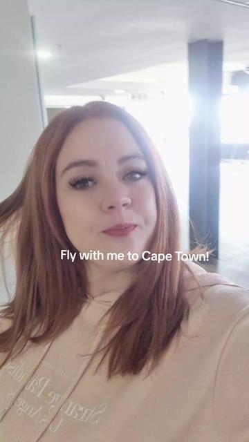 @Courtneywithcurves