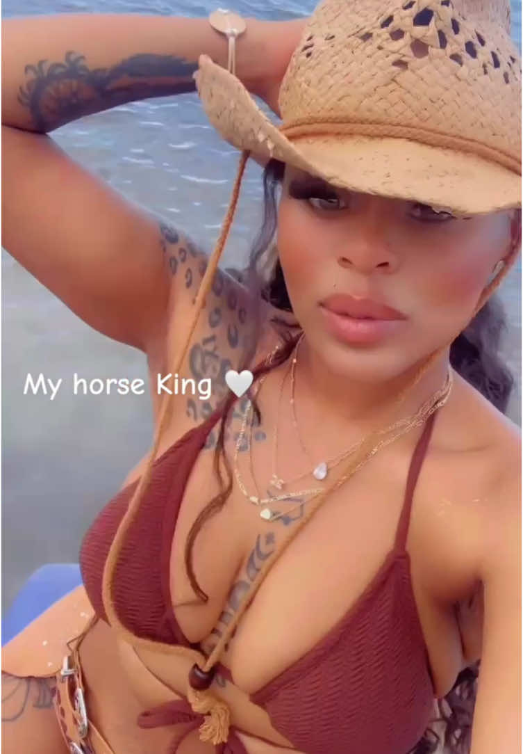 @Dominique Desiree