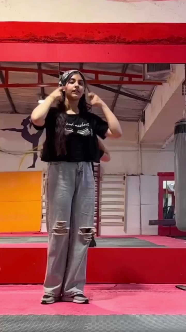 @نازن