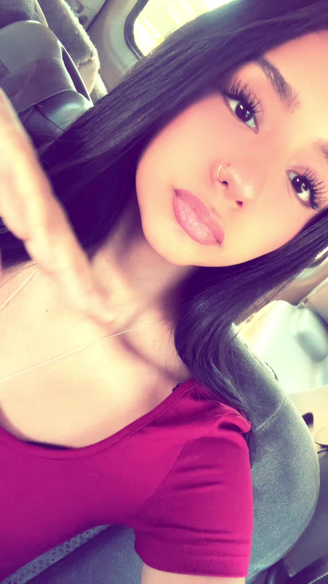 @🫧🤸&zwj;♀️💞🎵🪩🌺💋🎀🛍️🐚🌟🍓🧿