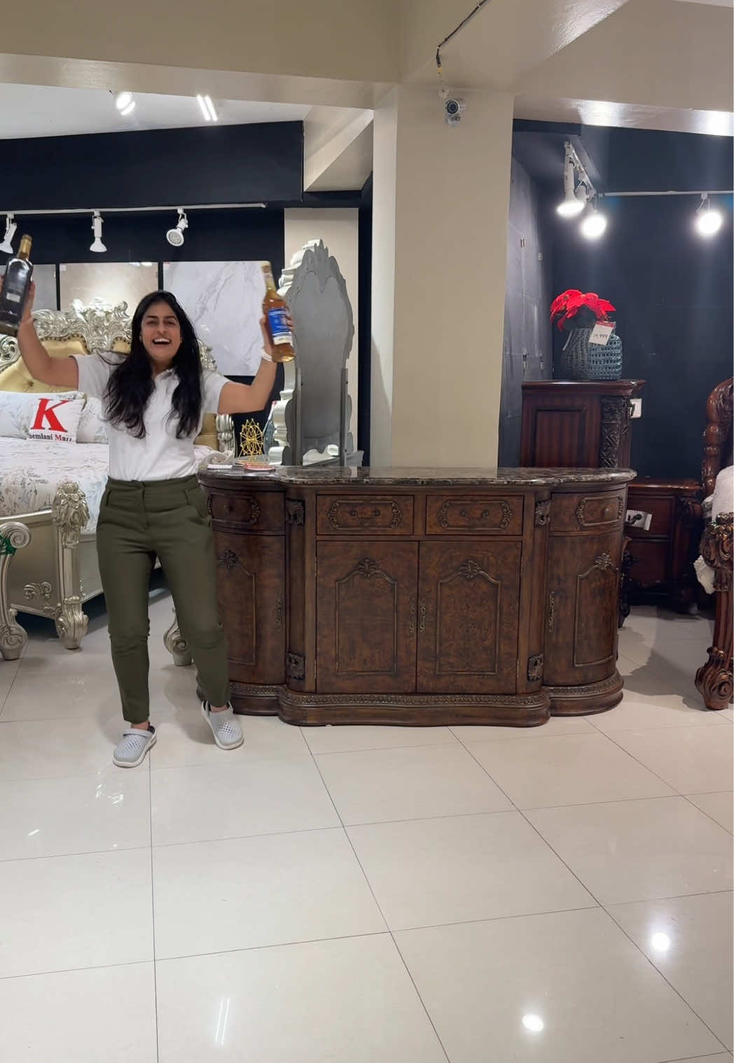 @KhemlaniMart