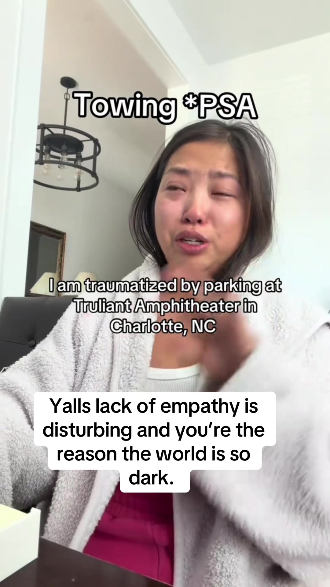 @Chloe