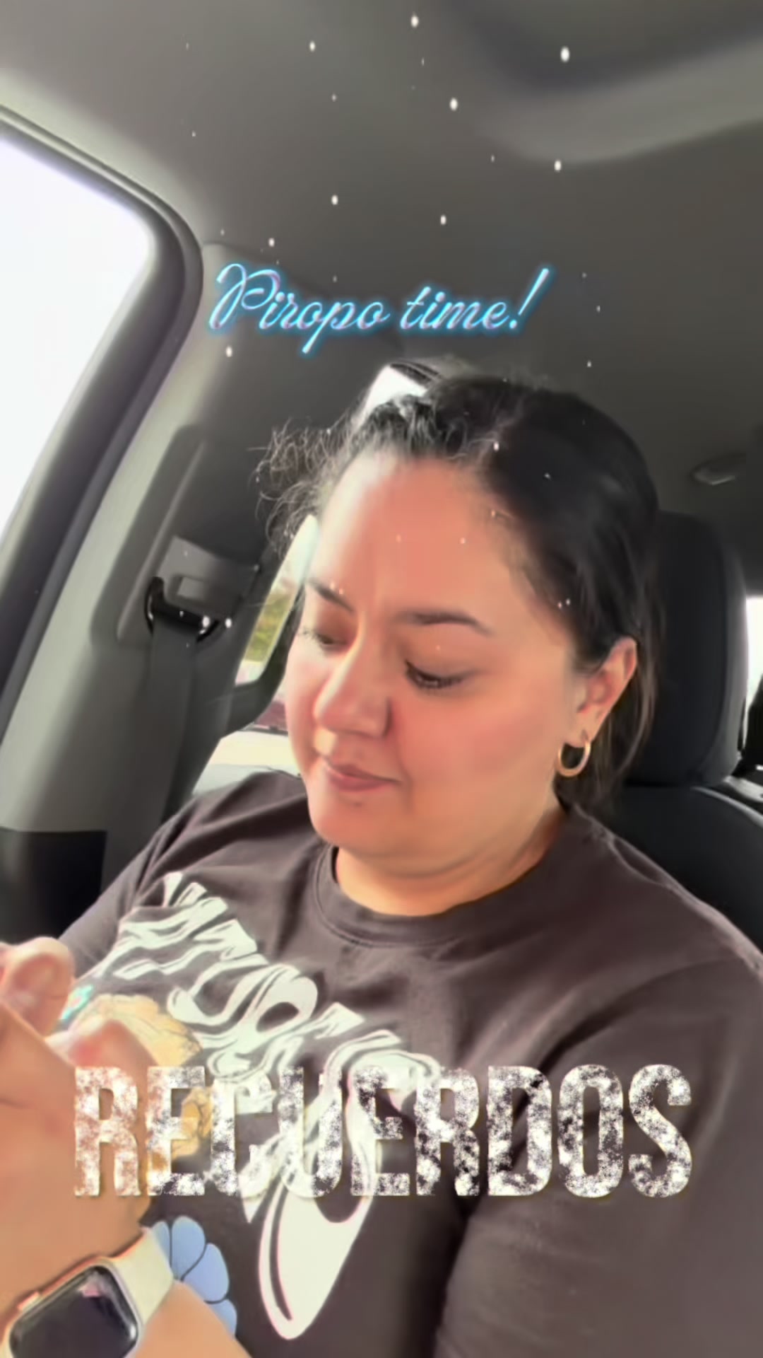 @Karinayosiel