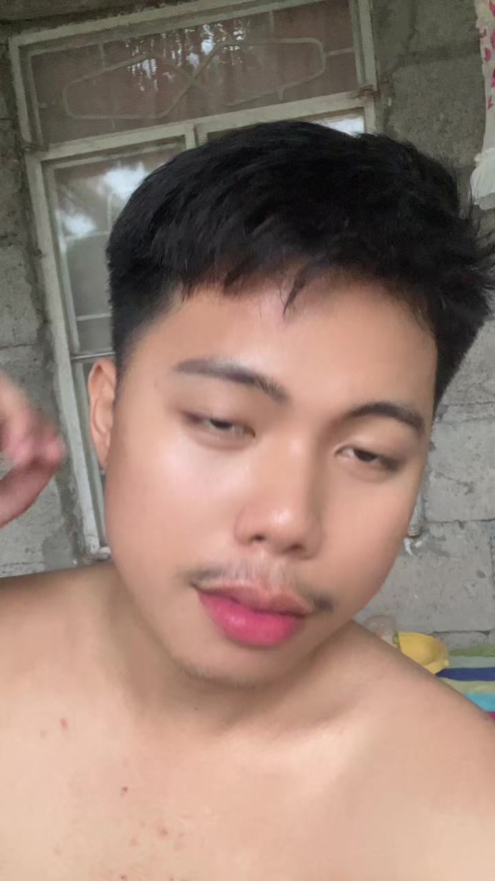 @Itskiminggie on ig