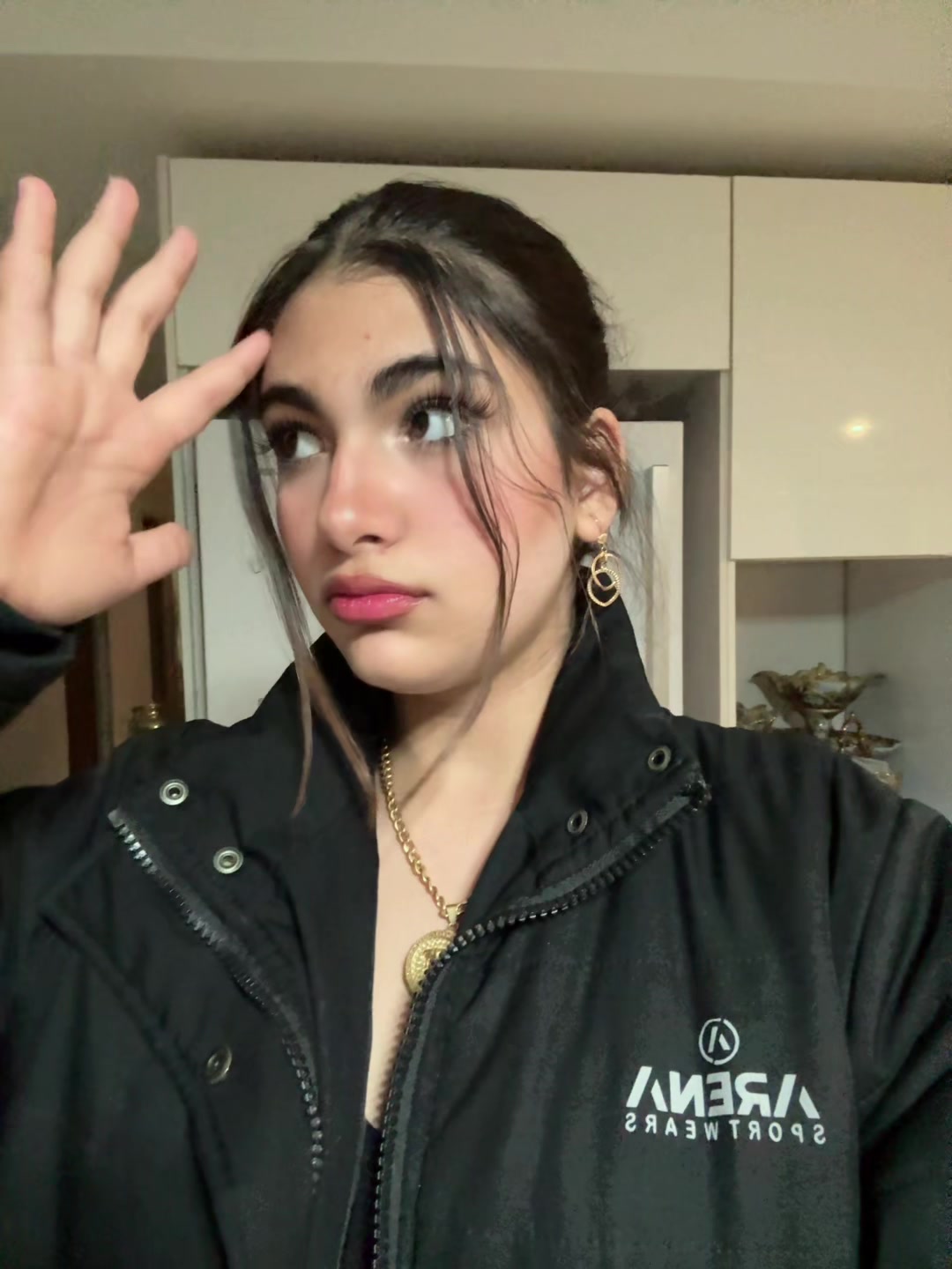 @Mehrsa