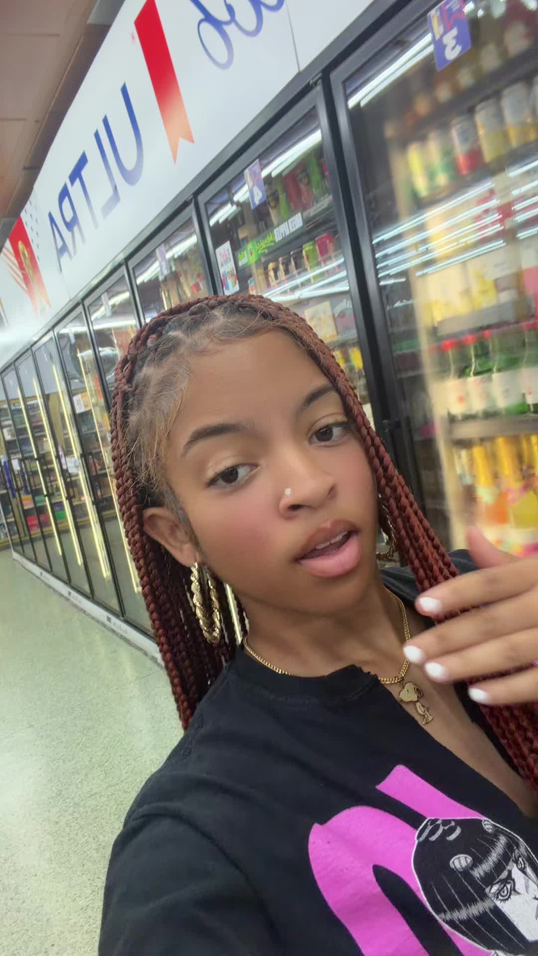 @thaonlyygirlyy