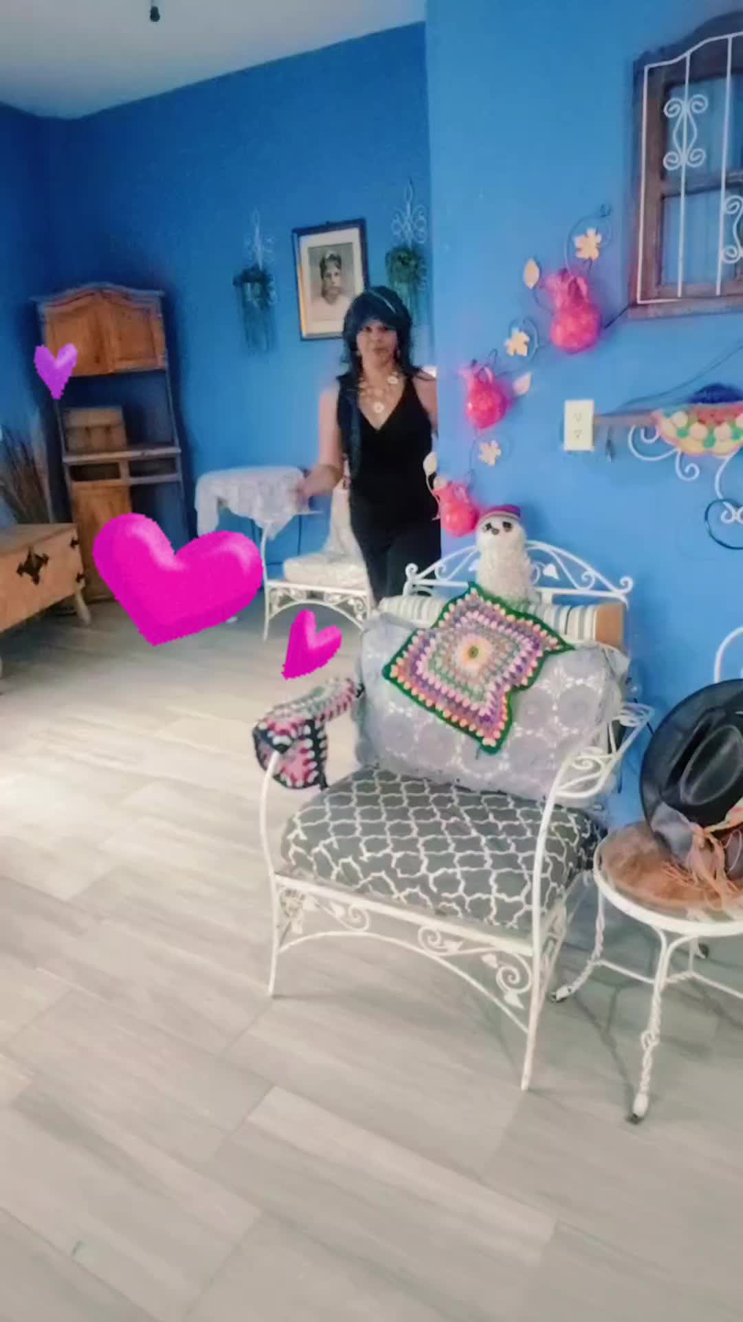 @Alexandra Santillan