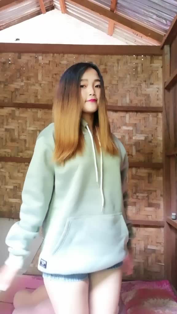 @Ei Ei San