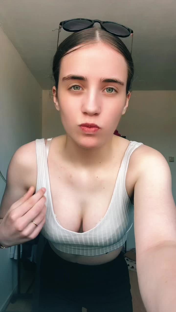 @๐๐ฒ๐ด๐ด๐ฒโก {4K}