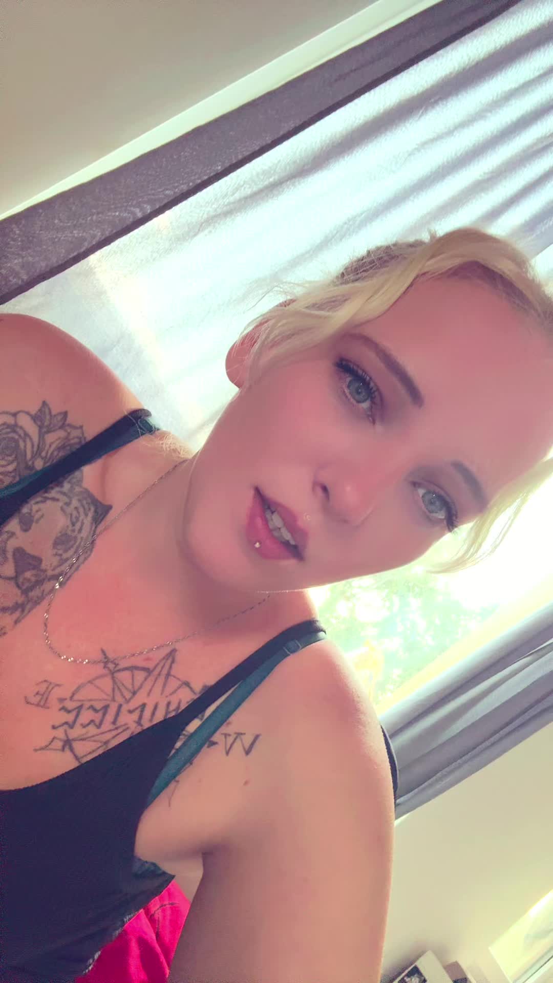 @︎꧁🖕☆♥️❀666_Queen❀♥️☆🖕꧂