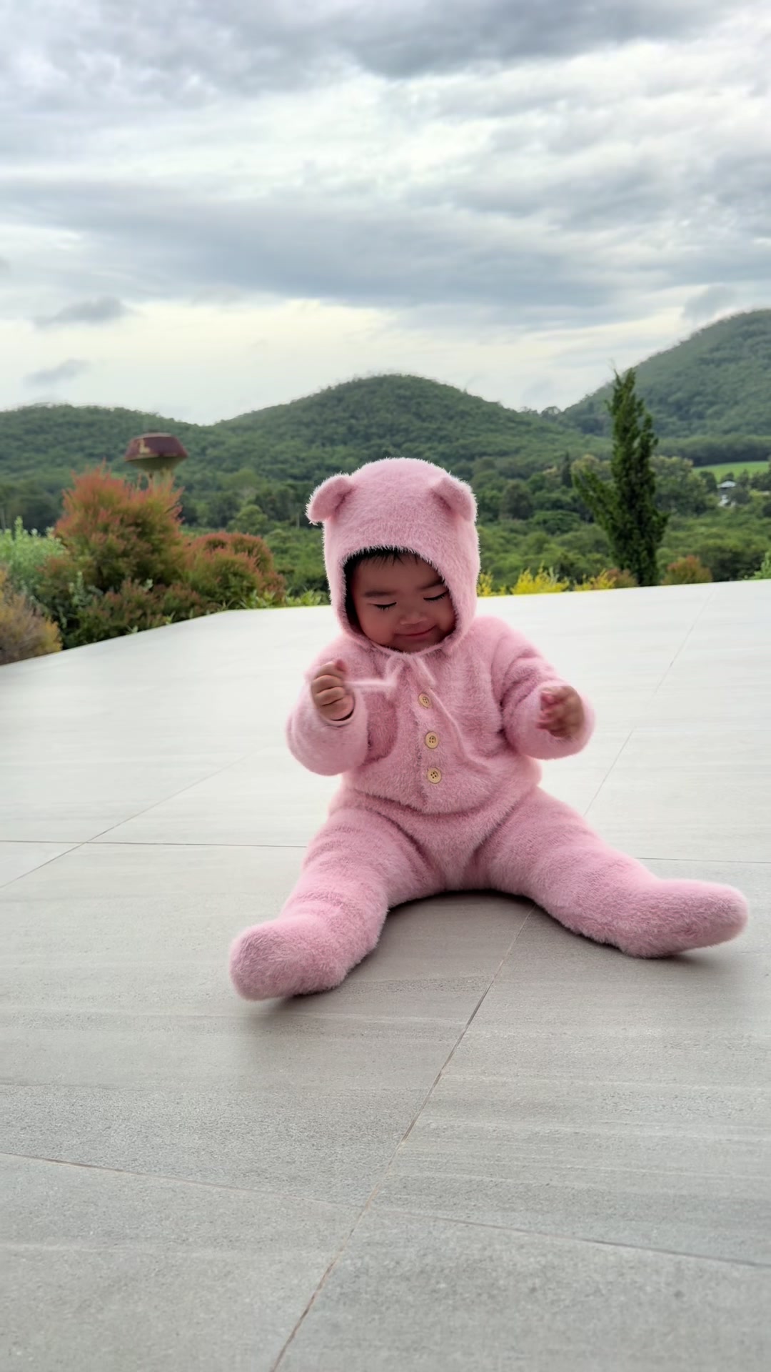 @ต๊อกแต๊กแม่น้องมากิ (1.6M)