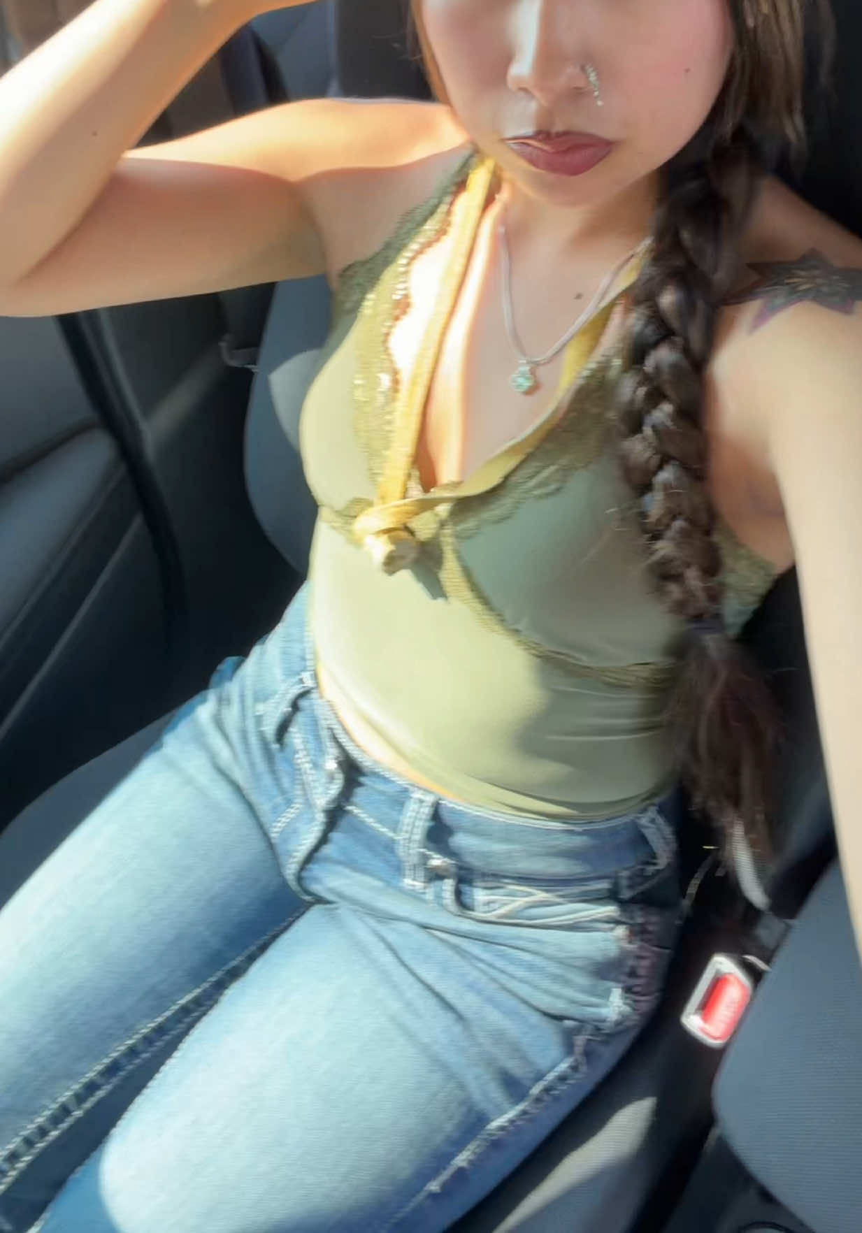 @Flo<3