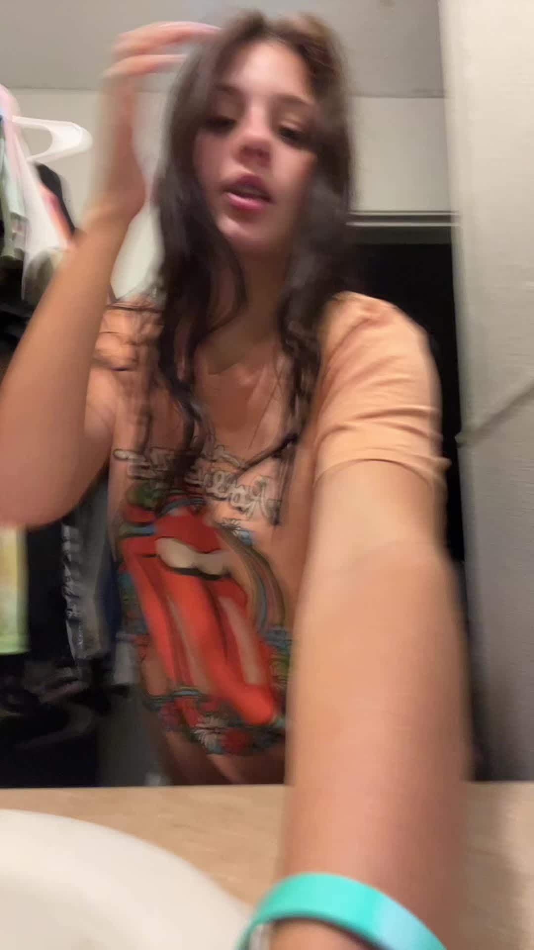 @mama.ash220