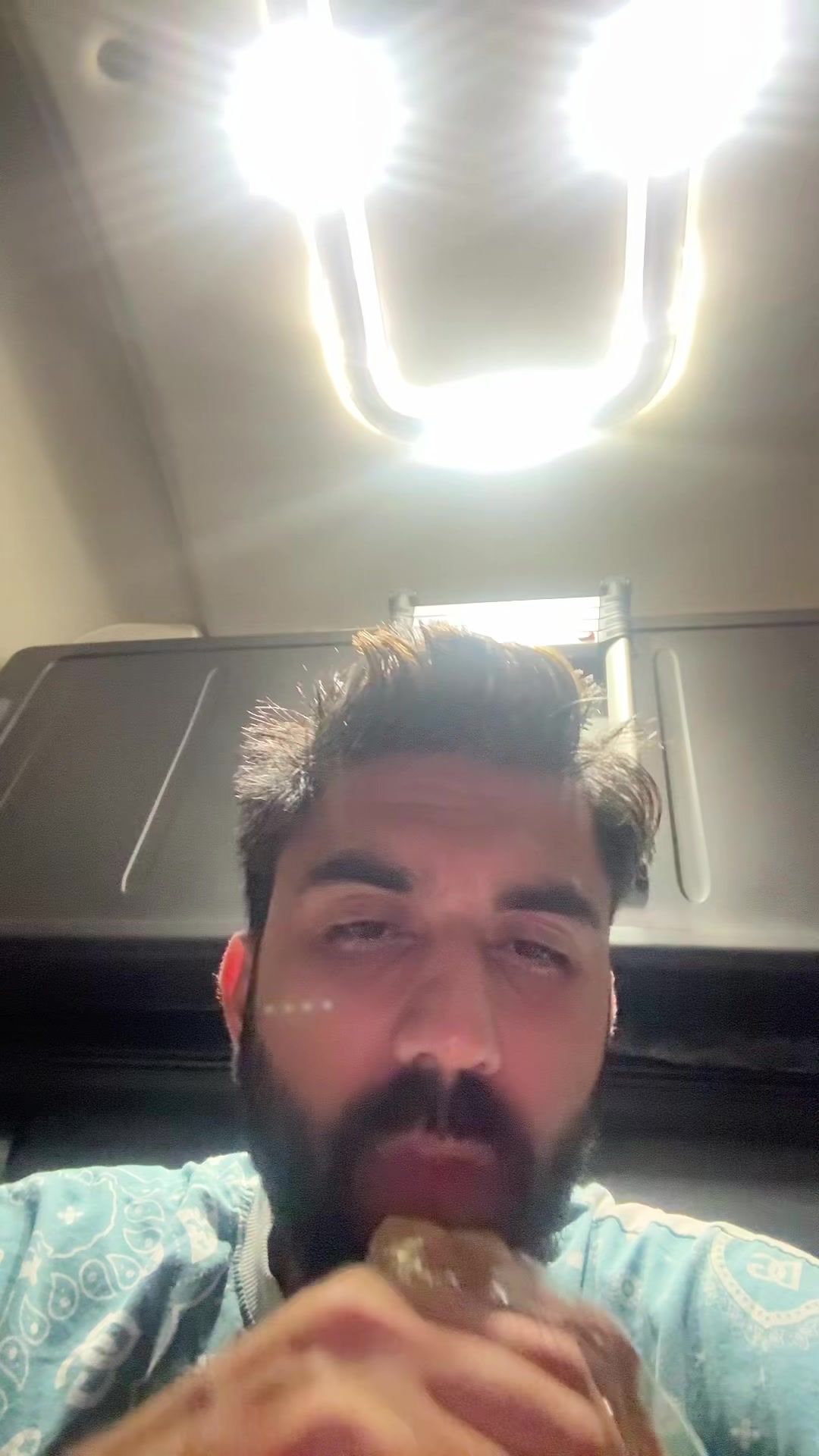 @KG DAKKU