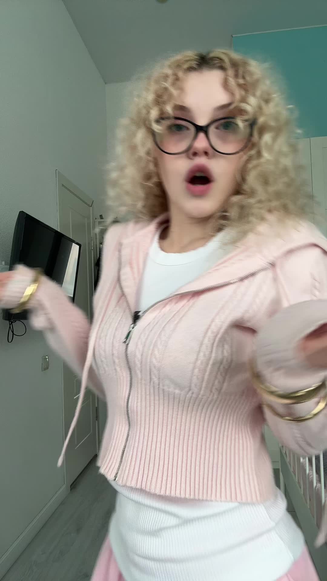@рия вэсликс <33