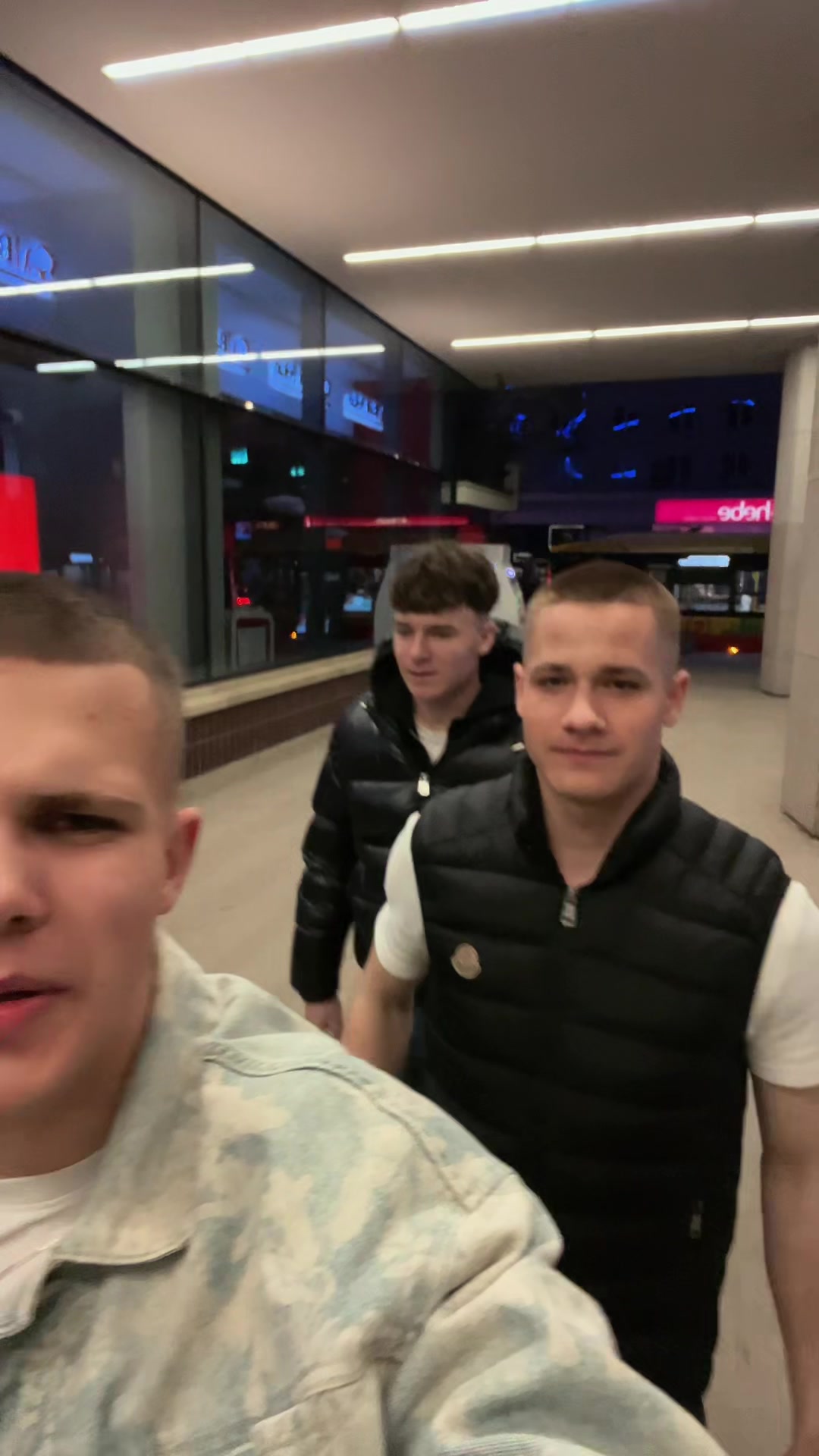 @KUBA PISZCZEK
