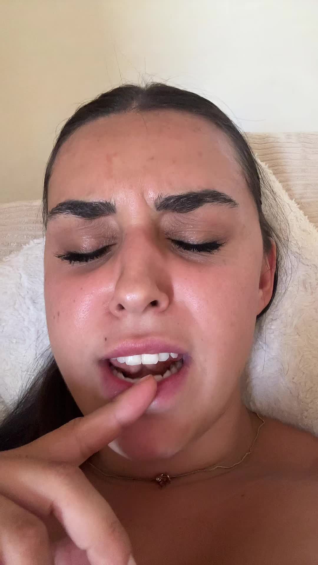 @Simablooms