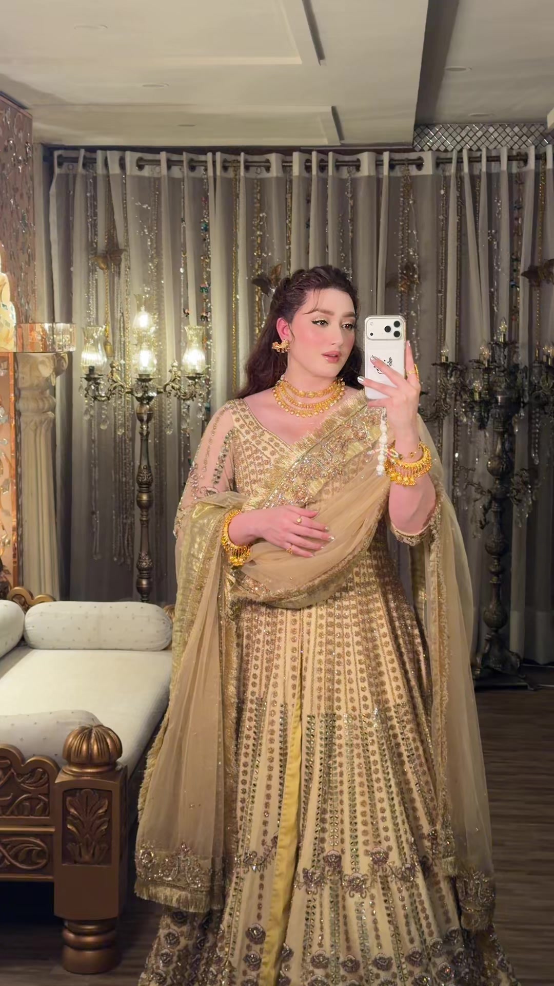 @Momina Iqbal