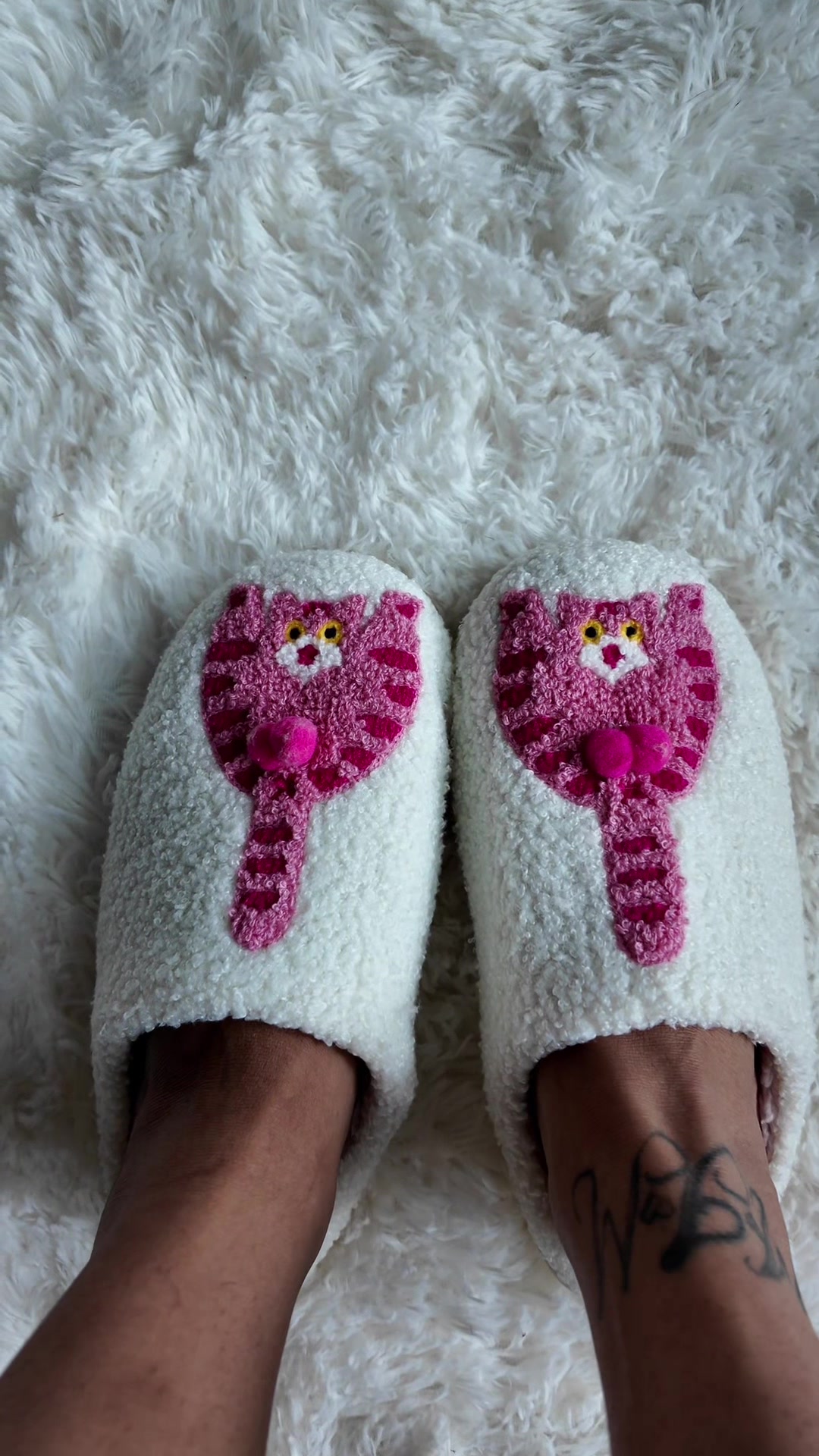 @Topics & Top Picks 🛍️