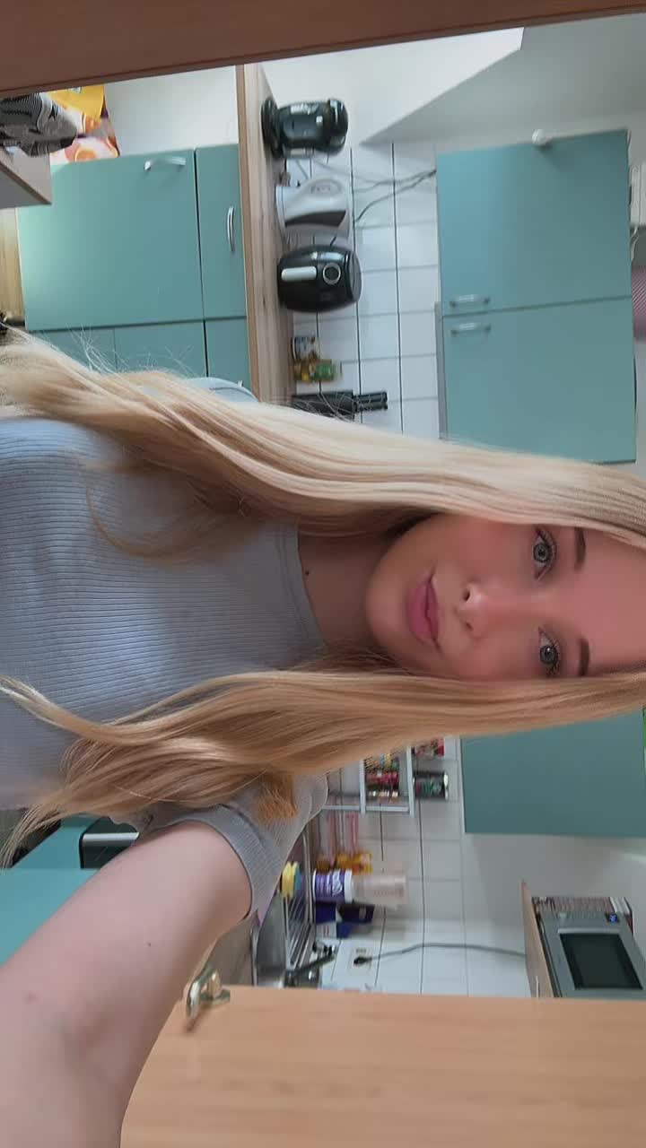 @𝒸𝒽𝒶𝓃𝓉𝒾🇵🇱