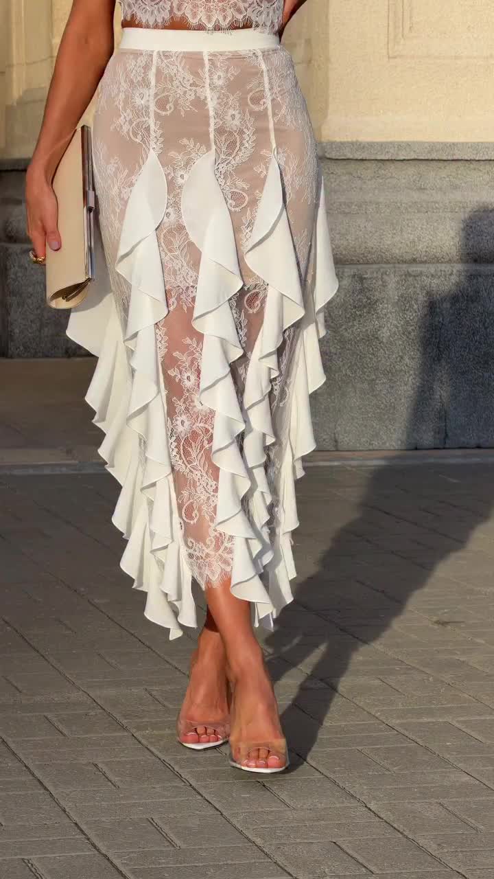 @mongogirl