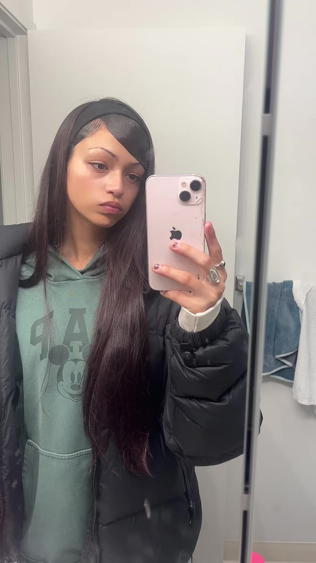 @𝑀𝒾𝒶𝓁𝒶𝓃𝒾 𝐿𝓊𝒸𝒾𝒶𝓃𝒶