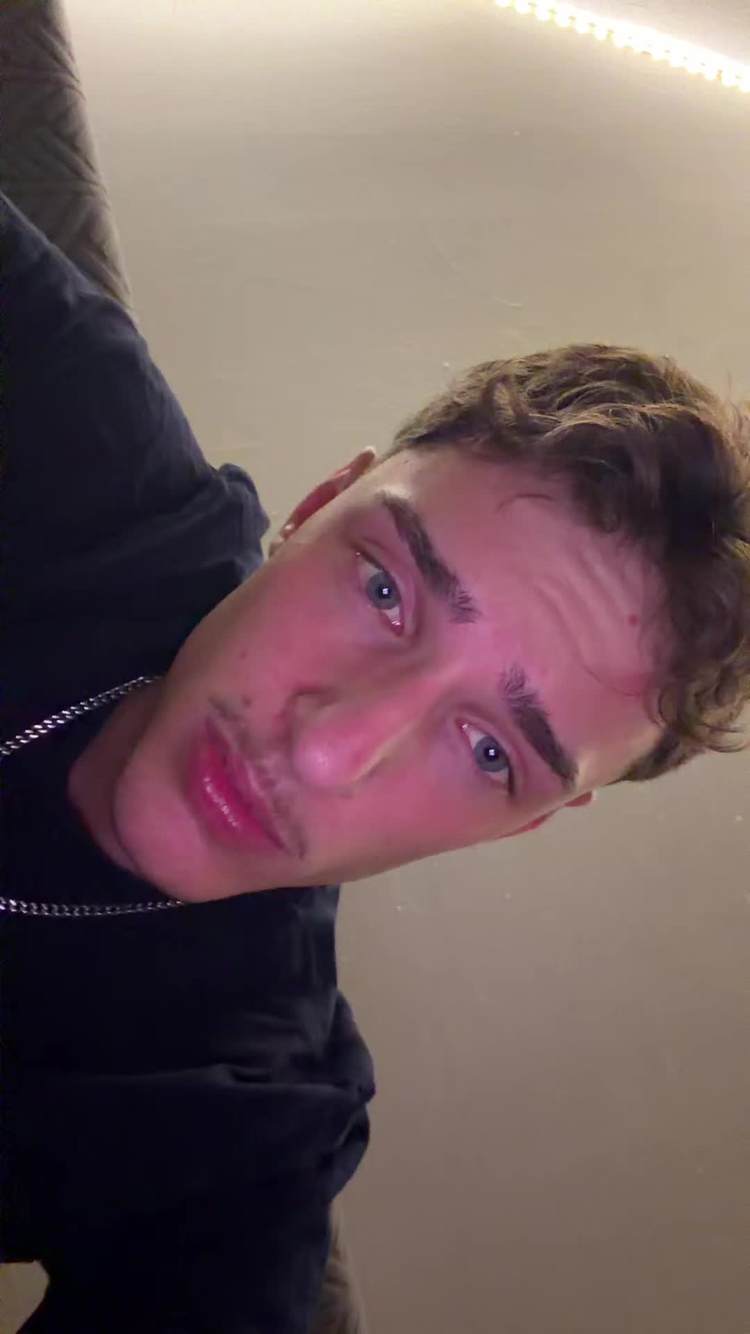 @simon