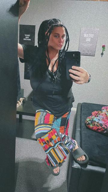 @Nadine Anna Ebanga Meyanga