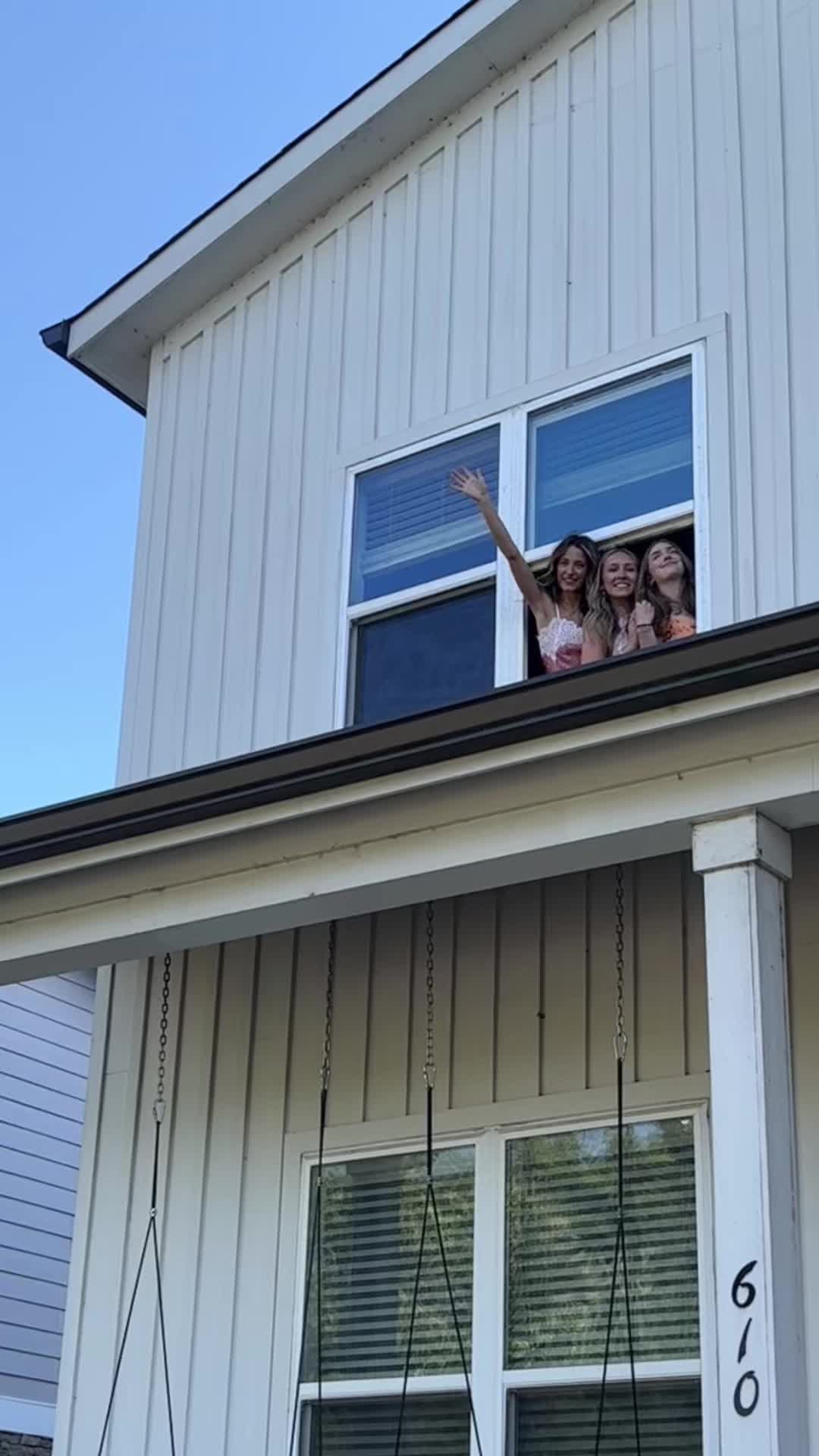 @sarah