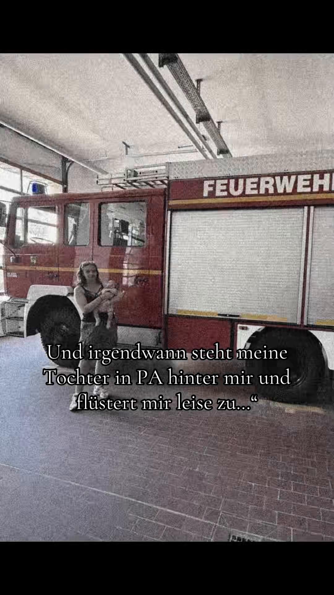 @_ Firefighterin_112_bluelight