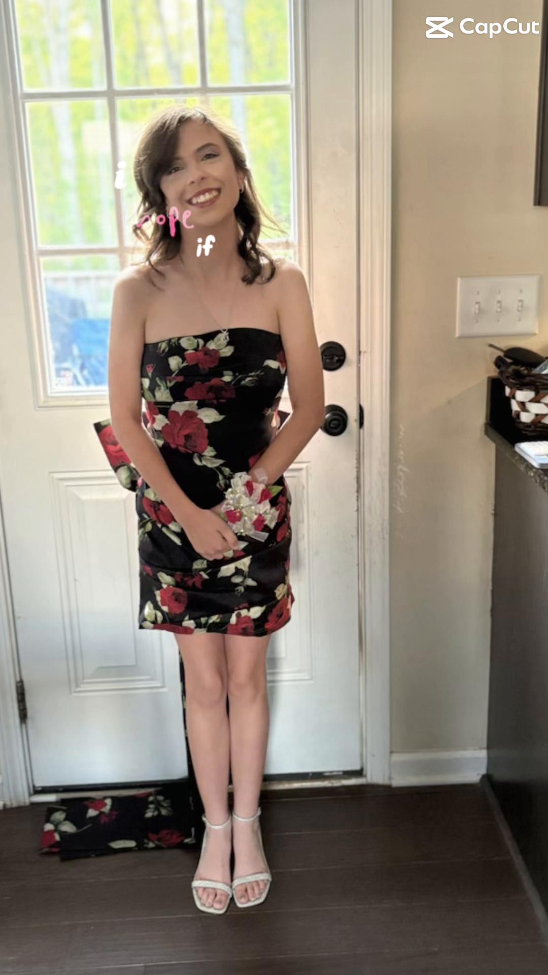 @Bella