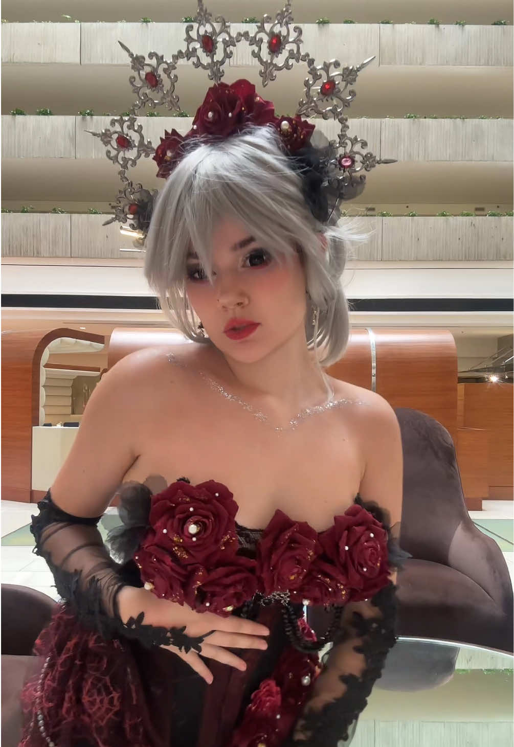 @Beeisbonkers
