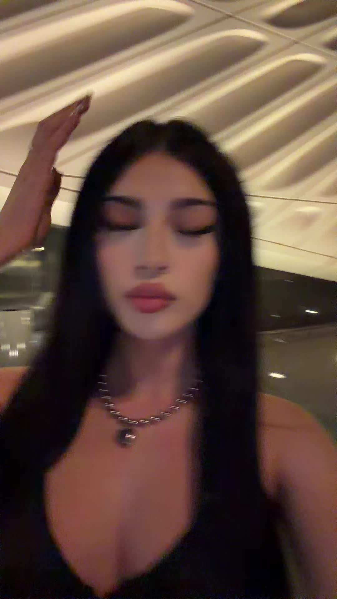 @itskiraswrld