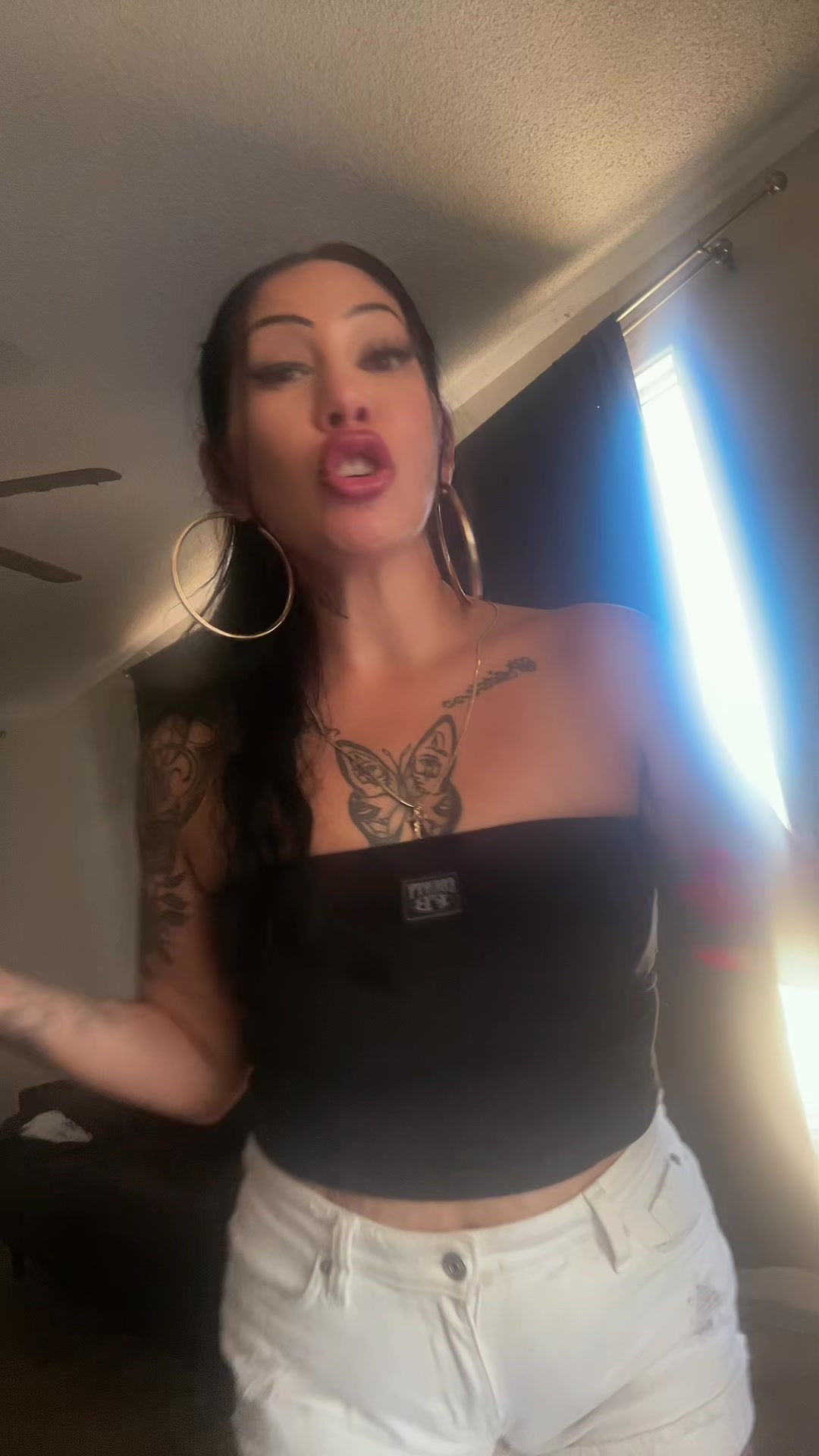 @Roxana🤎Banana aka Foxy💋Roxy