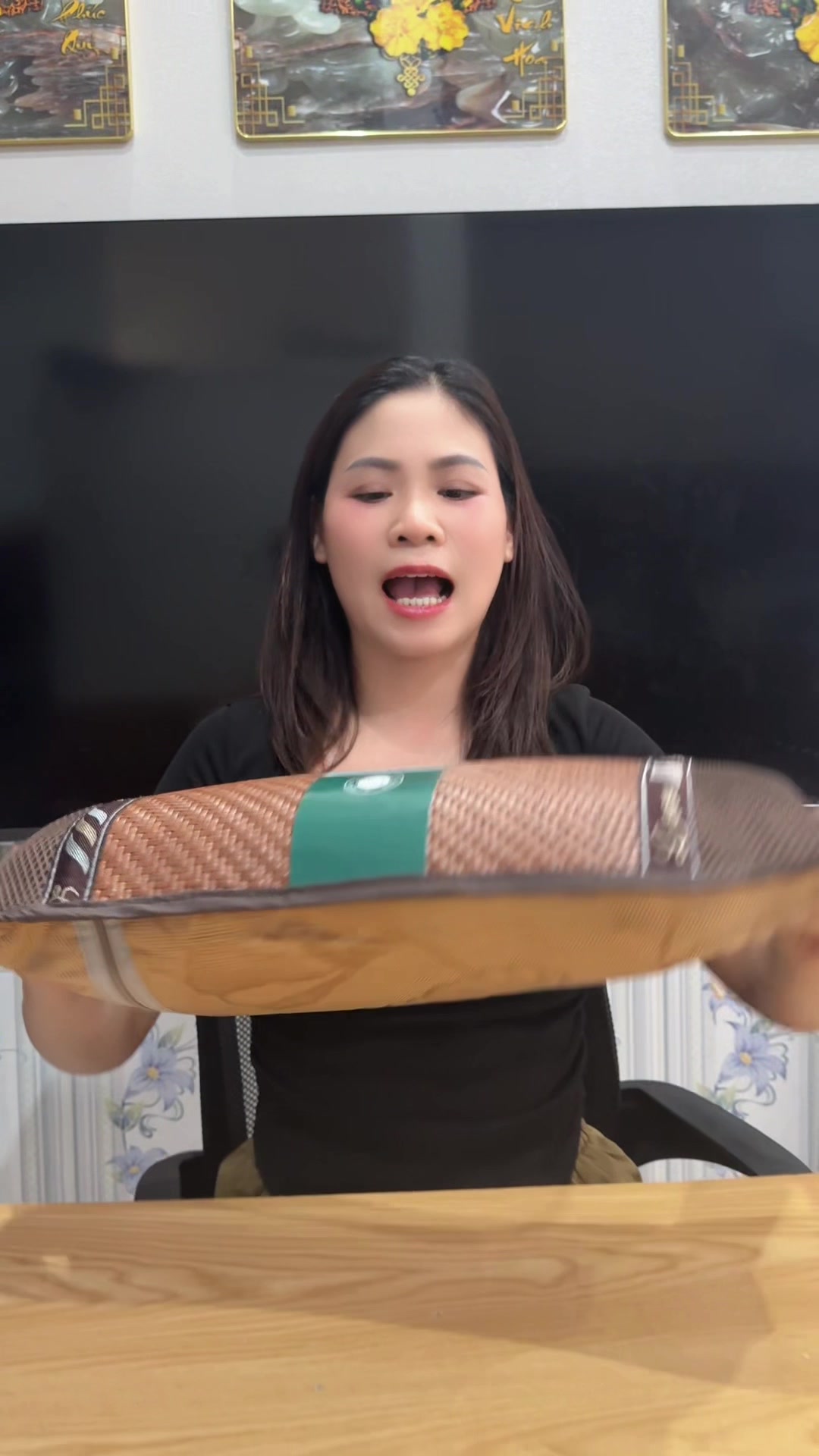 @Li&ecirc;n m&egrave;o n&egrave;