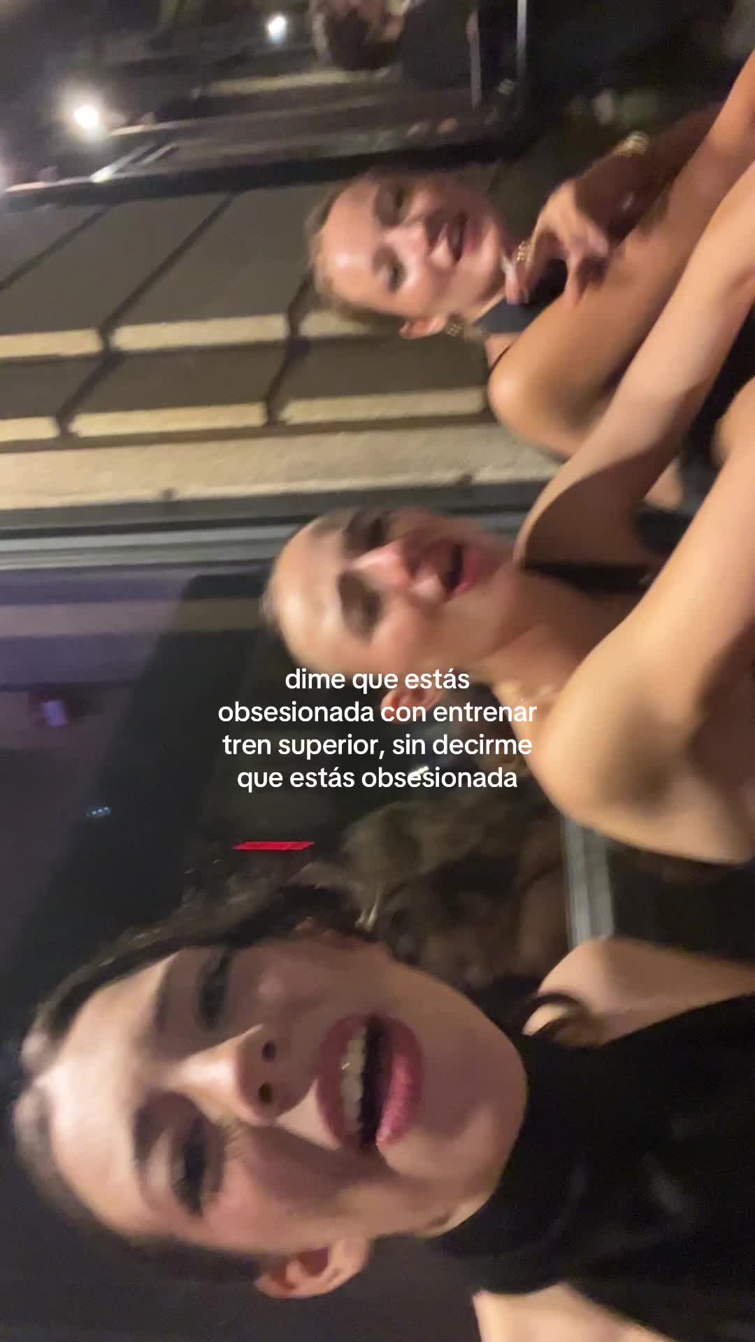 @clausahiss