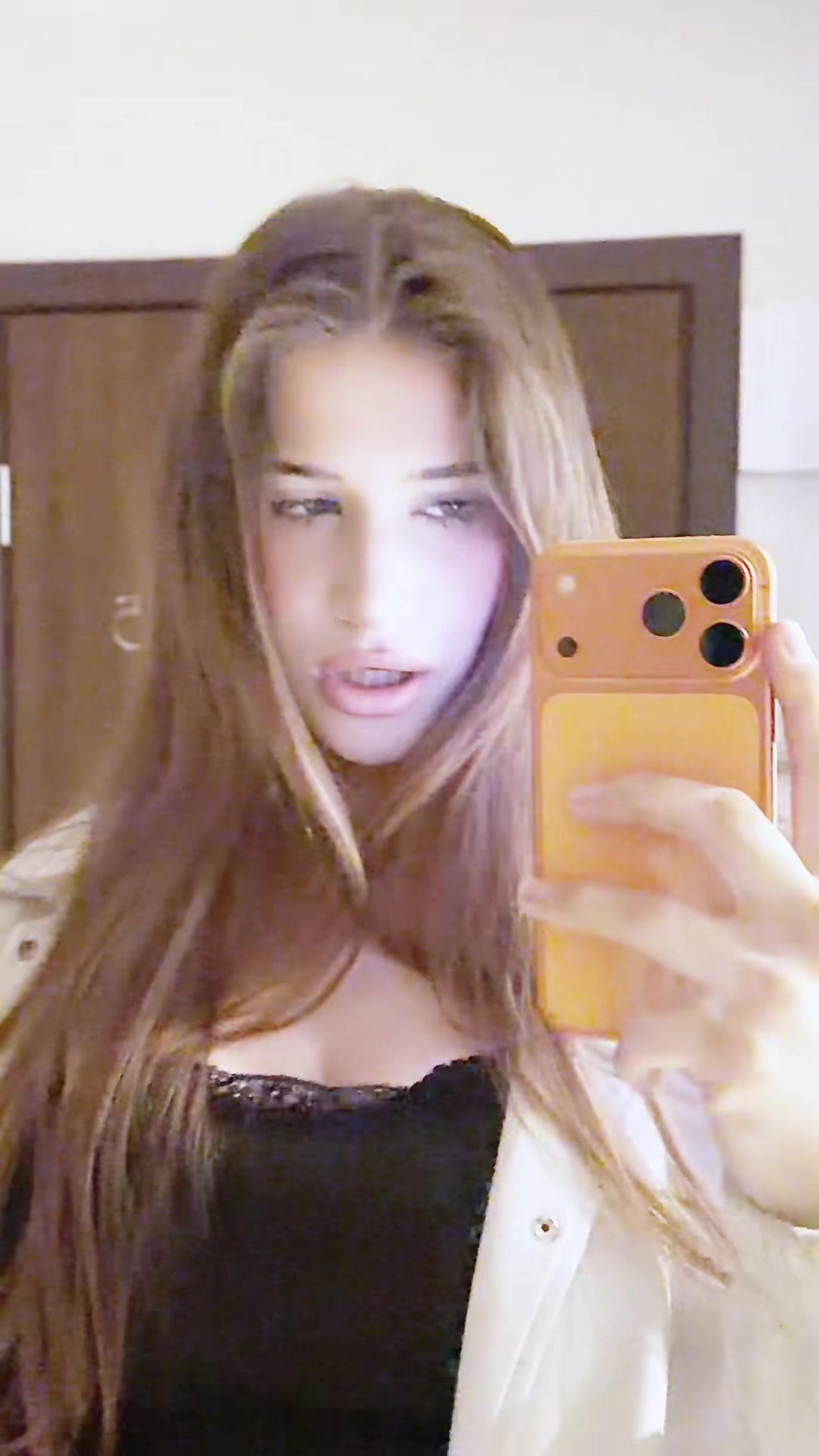 @Лиза